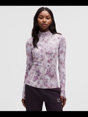 Lululemon Athletica Define Nulu Floral Tie-Dye Lavender & White Full-Zip Jacket